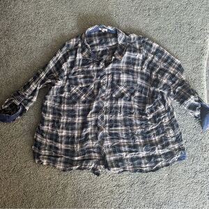 Kut from the Kloth long sleeve button down